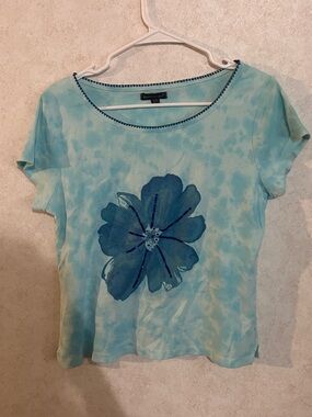 by design Light Blue Floral Scoop Neck Short Sleeve Tee